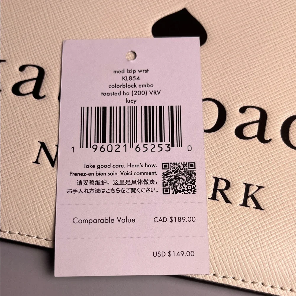 NWT Kate Spade Lucy Colorblock Embossed Ivory and Black Wristlet MSRP $149.00 - Picture 7 of 14